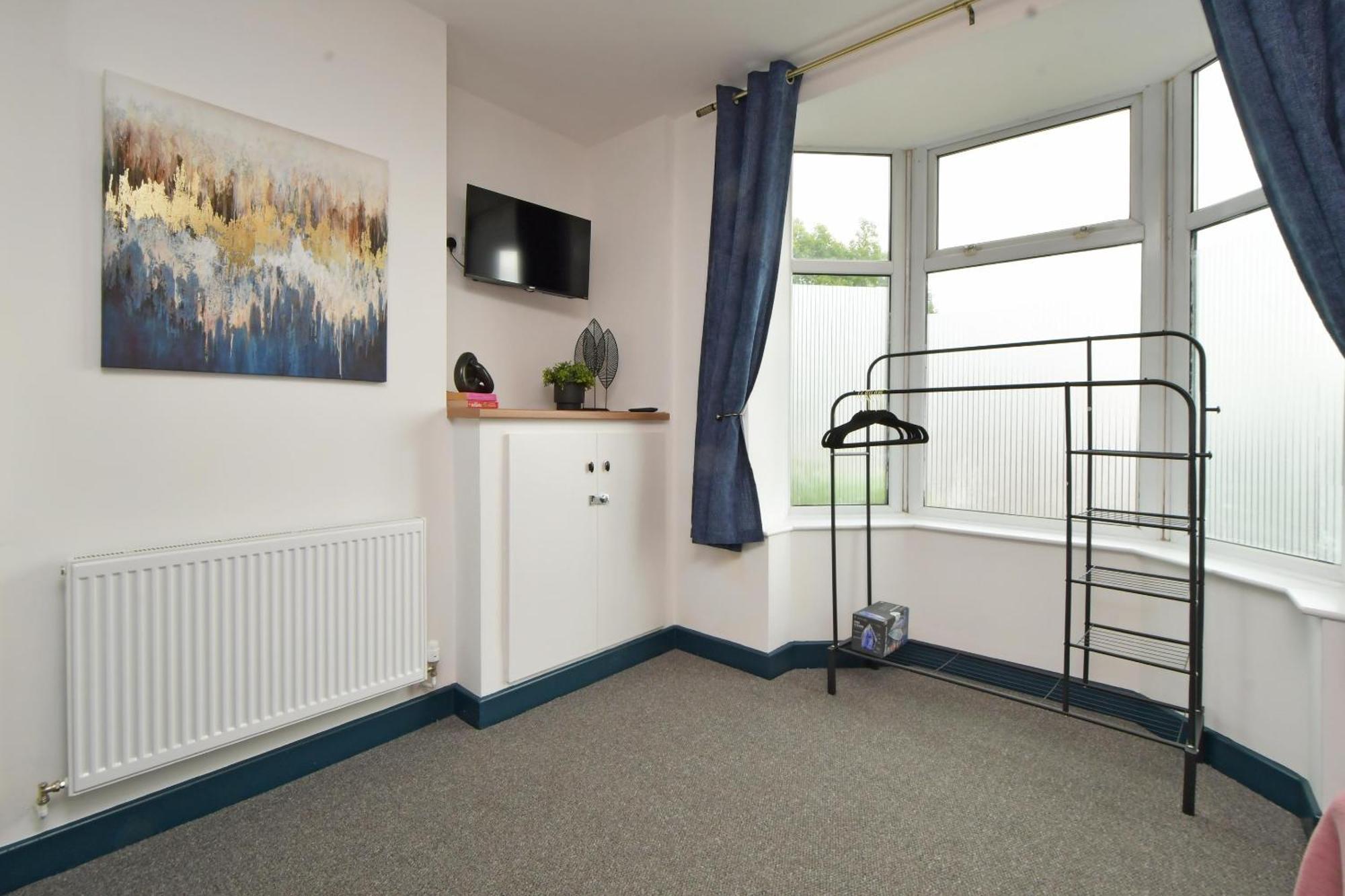 Stay At Shobnall Road Rooms And Studios Burton Екстериор снимка