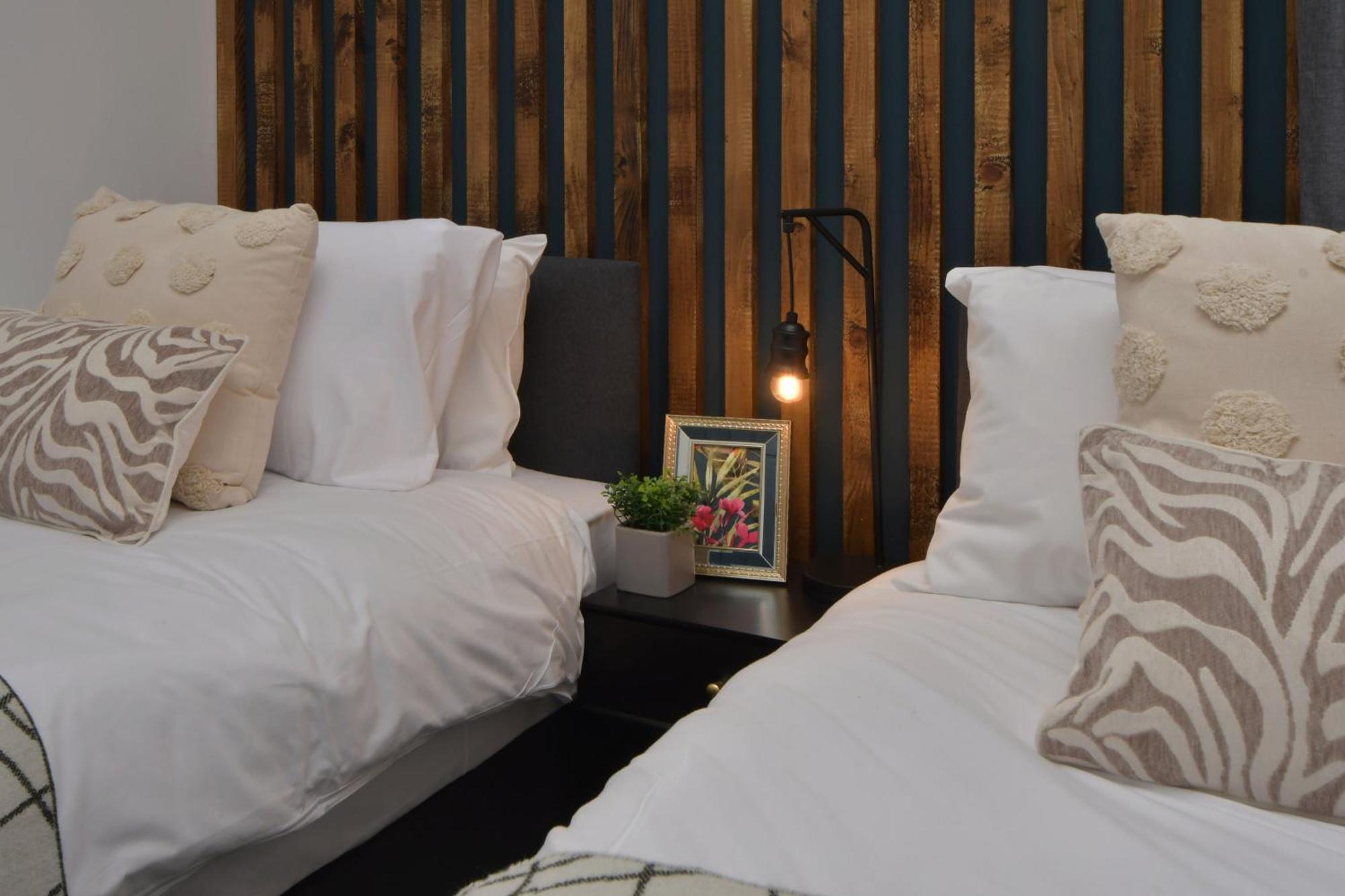 Stay At Shobnall Road Rooms And Studios Burton Екстериор снимка