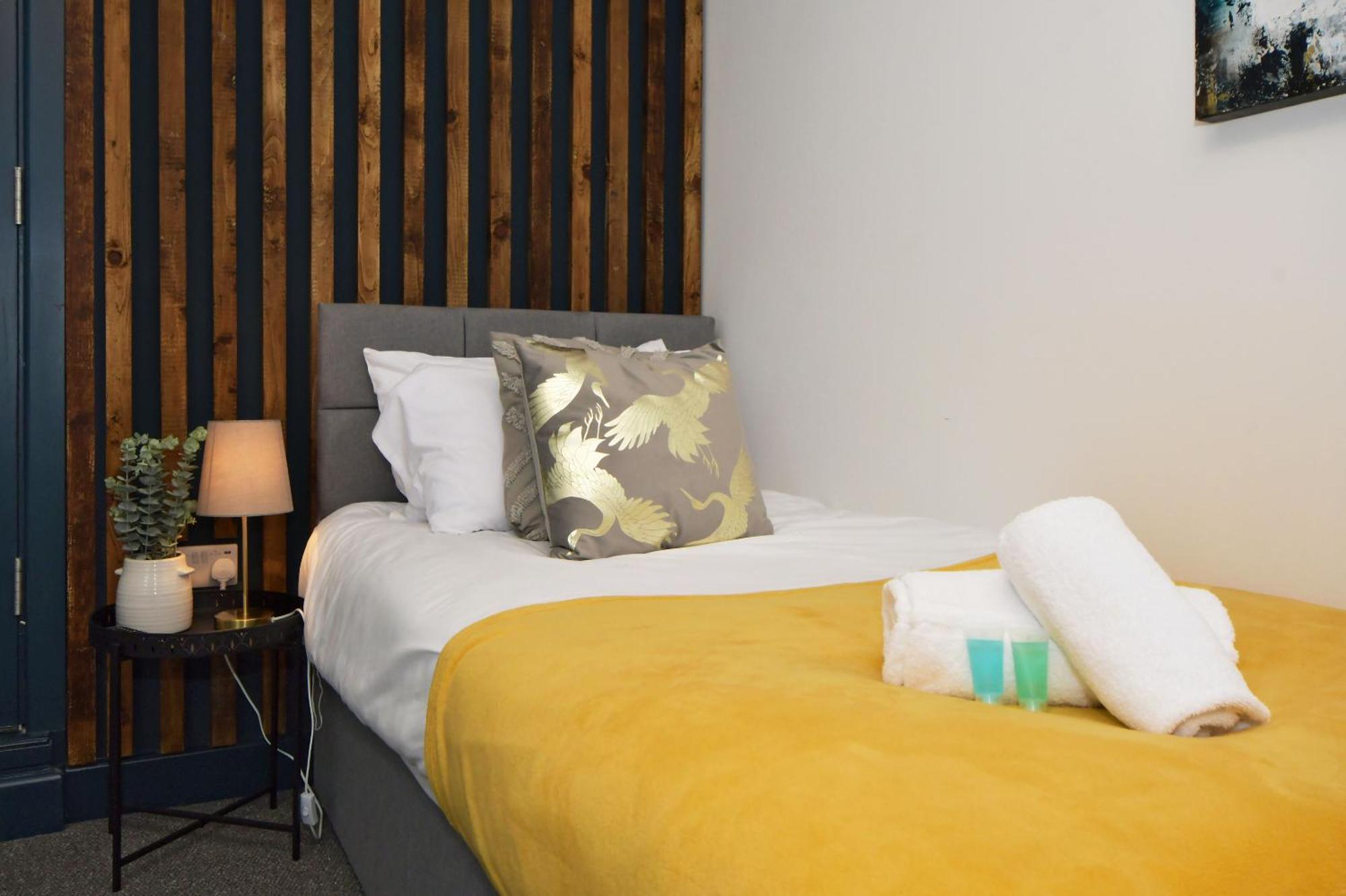 Stay At Shobnall Road Rooms And Studios Burton Екстериор снимка
